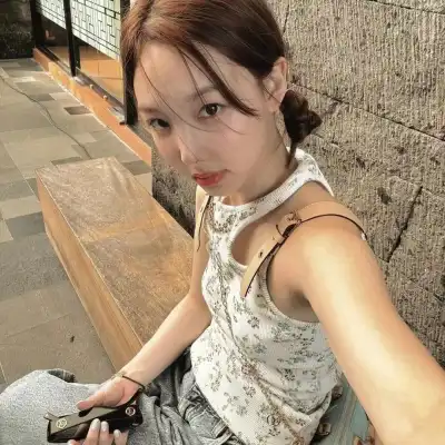 邴琬莹